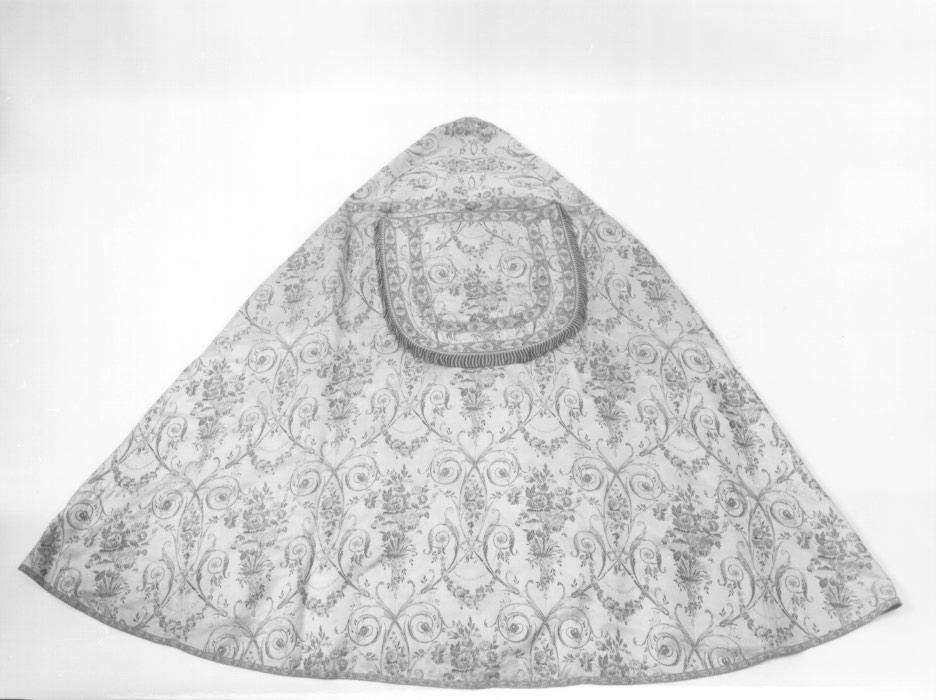 piviale - ambito veneto (secc. XVIII/ XIX)