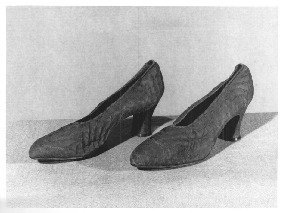 scarpe, paio - manifattura milanese (primo quarto sec. XX)