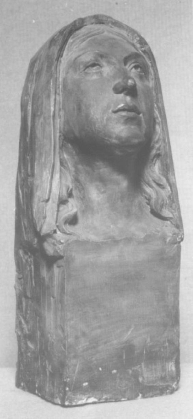 Testa di donna (scultura) di Gentilini Antonio (prima metà sec. XX)