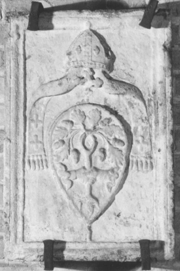 stemma vescovile di Zanetti Giovanni (rilievo) di Lombardo Tullio, Lombardo Pietro (sec. XV)