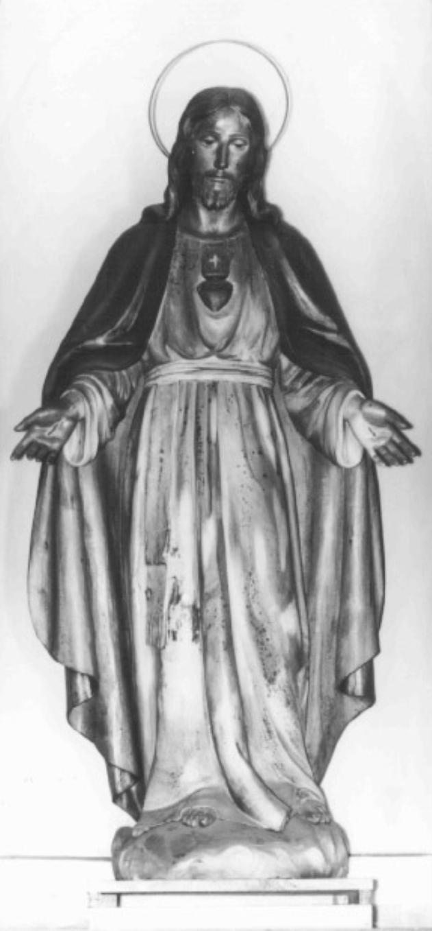 Ges- mostra il suo sacro cuore (statua) di Demetz Ferdinando (primo quarto sec. XX)