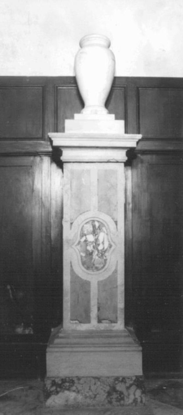 pilastrino - bottega veneta (sec. XVIII)
