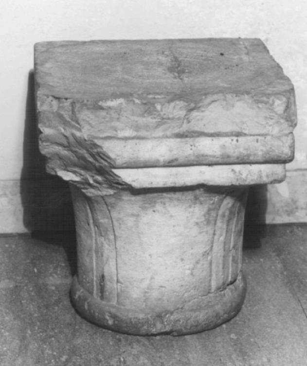 capitello - ambito veneto (secc. XV/ XVI)