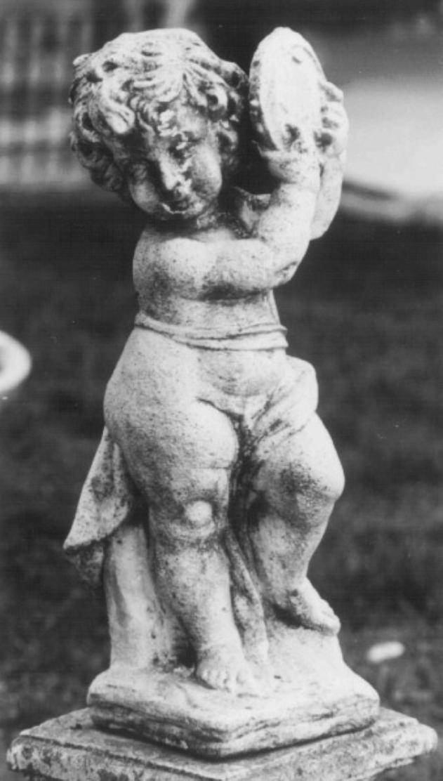 putto con tamburello (statua) - ambito veneto (secc. XIX/ XX)