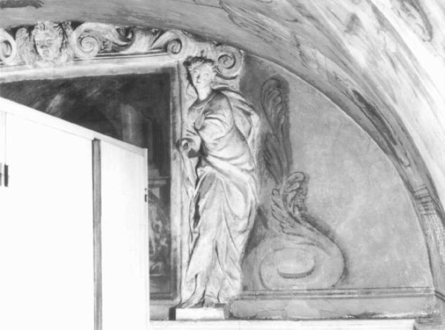 figure femminili/ cherubino/ motivi decorativi a volute (decorazione plastica) - ambito veneto (sec. XVII)