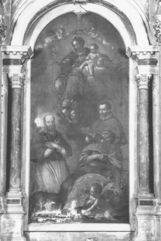 La Madonna del Rosario con San Carlo Borromeo e San Bartolomeo e santo Vescovo (dipinto) di Trevisani Angelo (attribuito) (metà sec. XVIII)