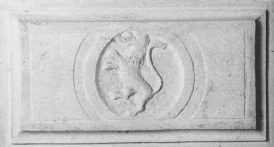 Leone rampante (rilievo) di Di Cola Francesco (bottega) - ambito padovano (prima metà sec. XVI)