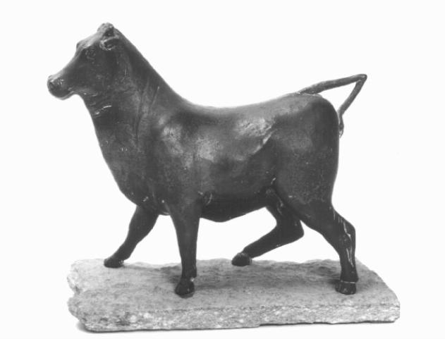 bove (scultura) di Ajolfi Elia (sec. XX)