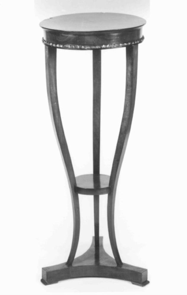 tavolino - ambito veneto (primo quarto sec. XIX)