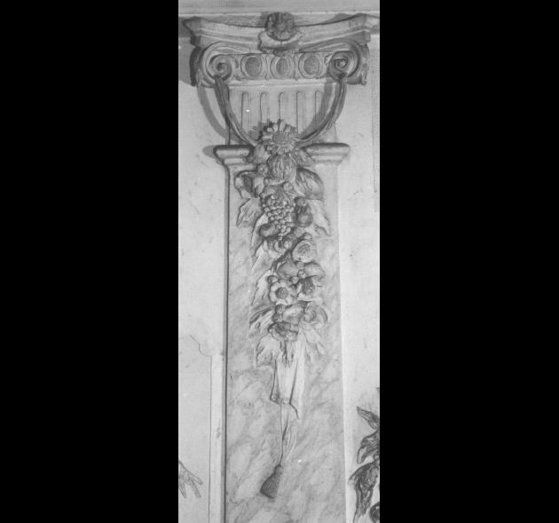motivi decorativi a fiori e frutti (decorazione plastica) - ambito feltrino (sec. XVIII)