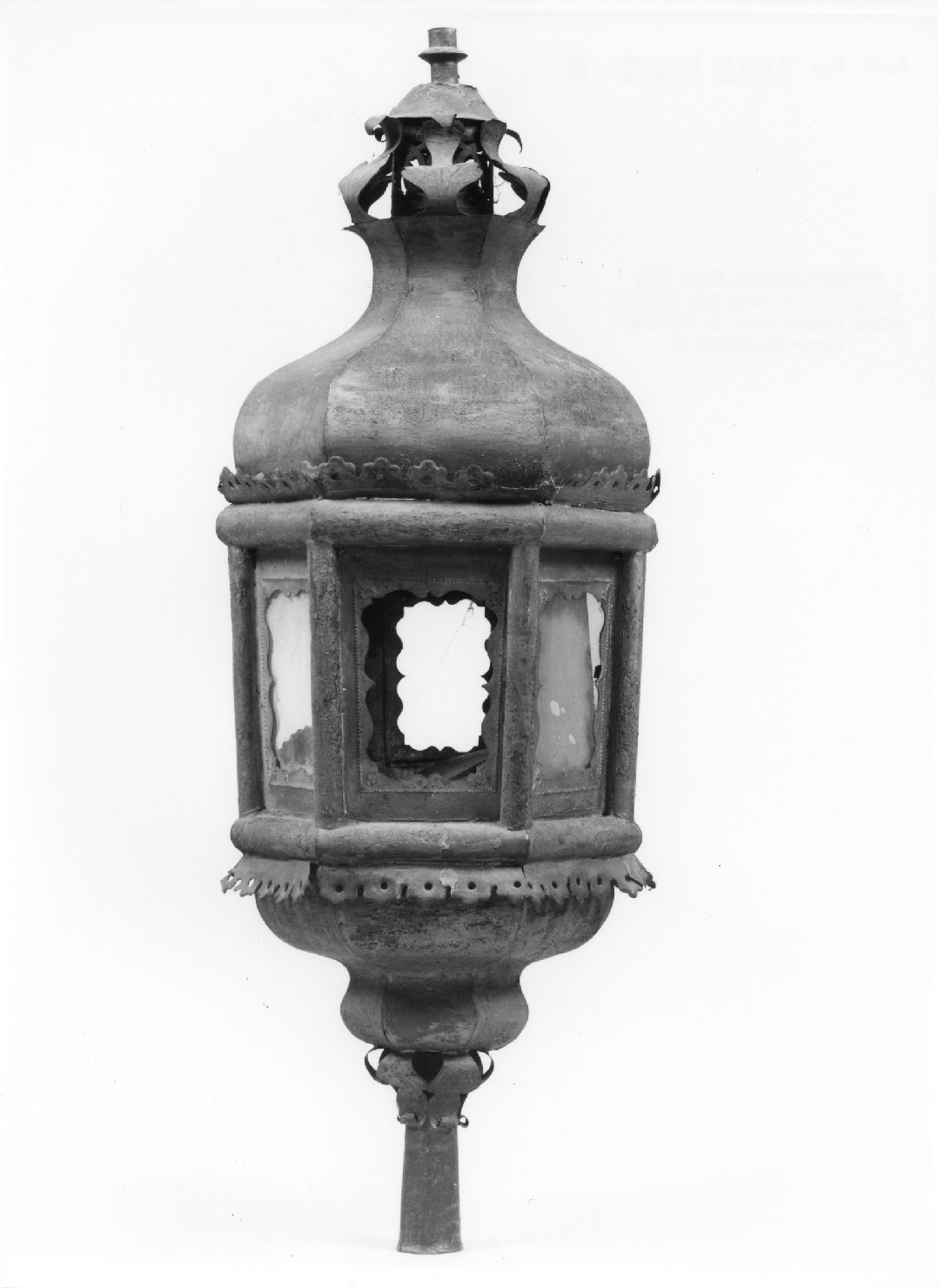 lanterna processionale - produzione bellunese (fine/inizio secc. XIX/ XX)