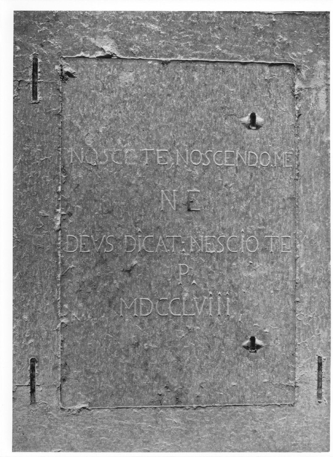 lapide tombale - produzione bellunese (sec. XVIII)