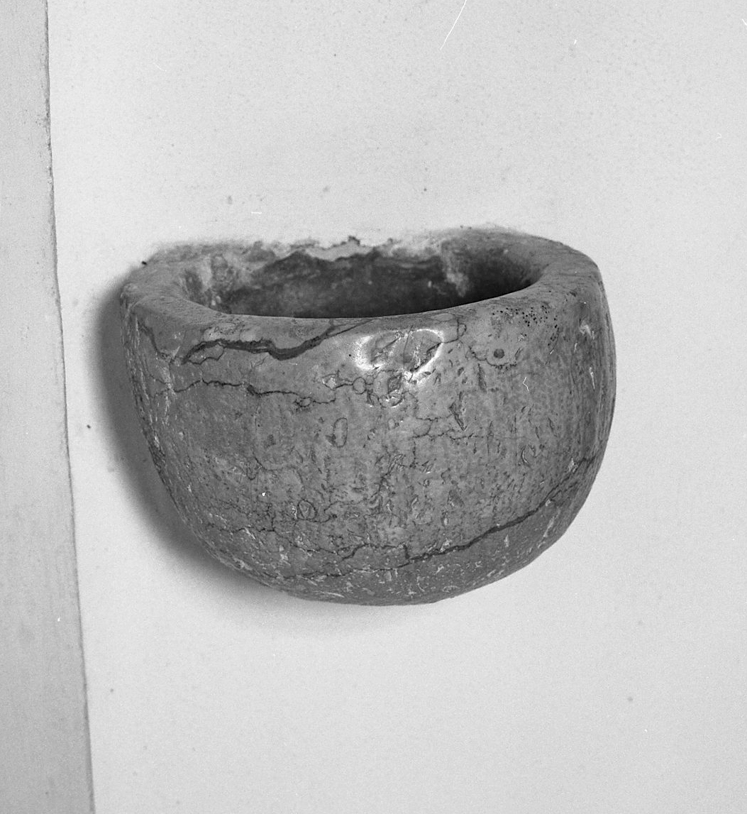 acquasantiera - da parete - ambito veneto (sec. XVIII)