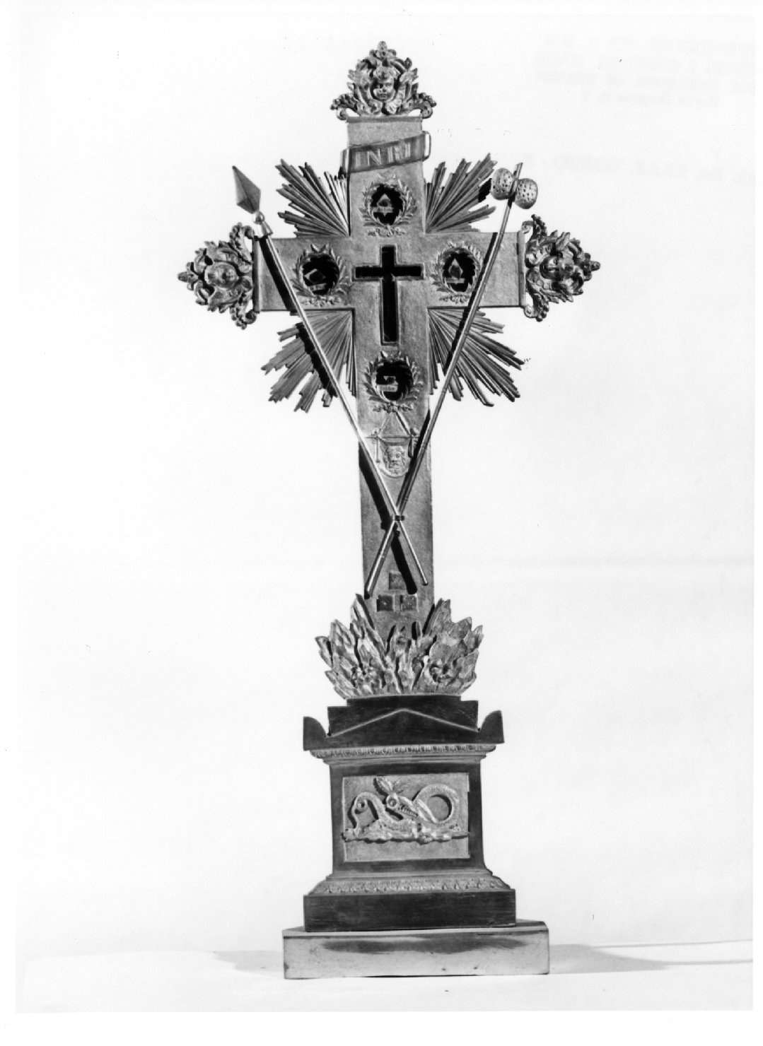 reliquiario - a croce - ambito veneto (sec. XIX)