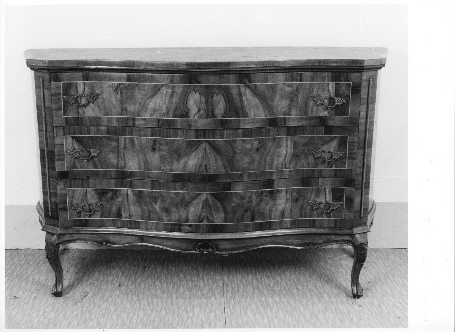 cassettone - ambito veneto (sec. XVIII)