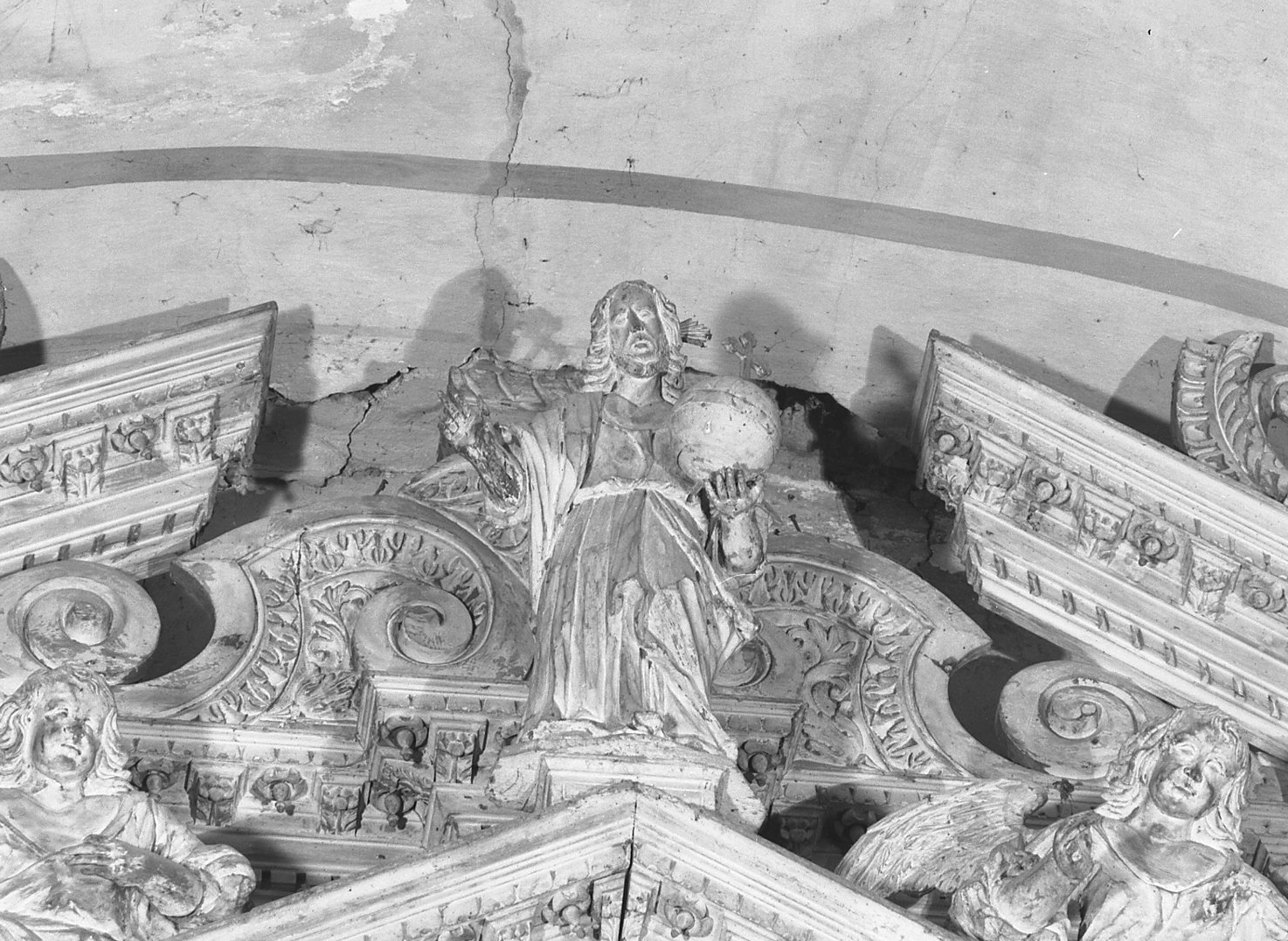 Cristo (statua) di Auregne Giovanni (attribuito) (sec. XVII)