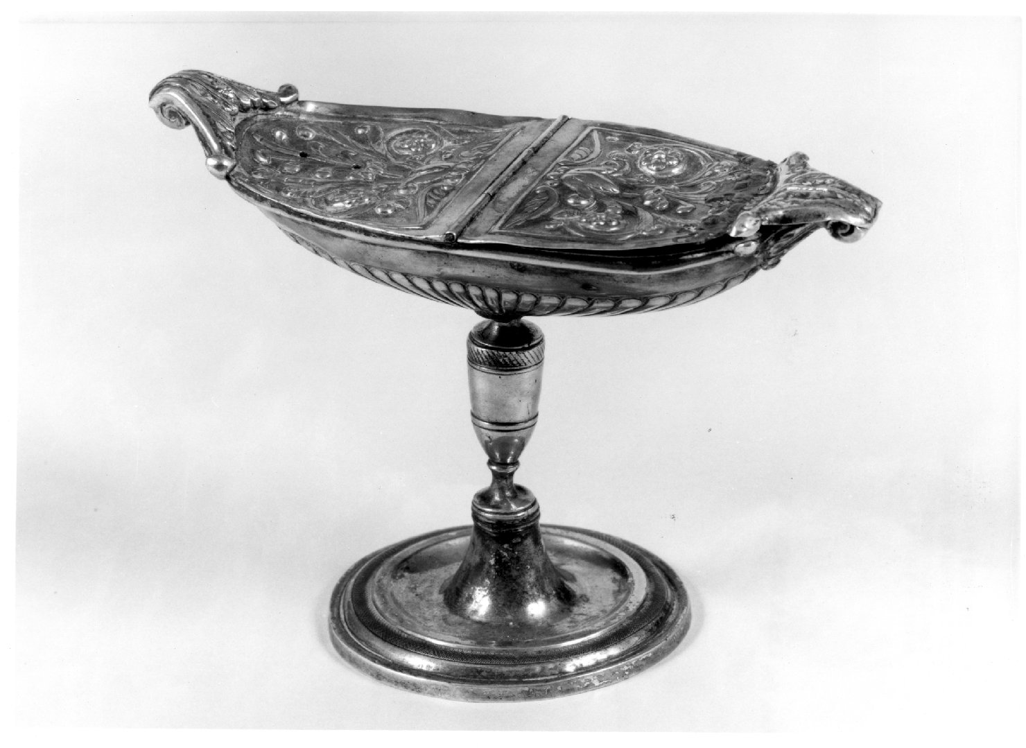 navicella portaincenso - bottega romana (sec. XIX)
