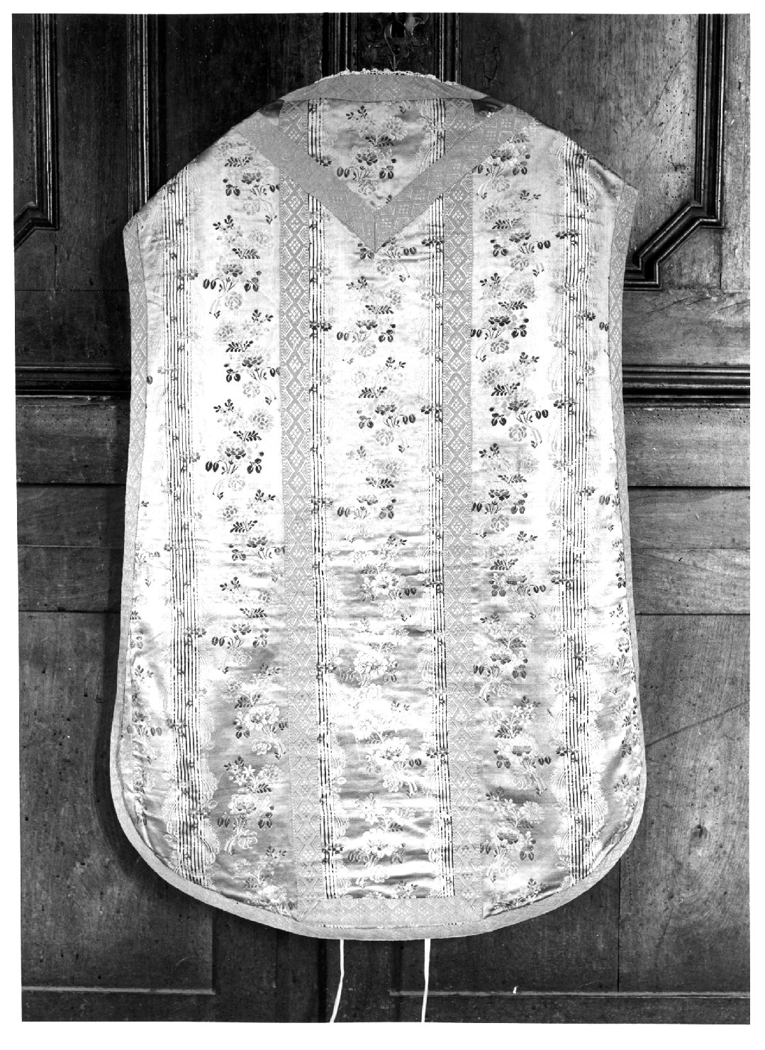 pianeta, elemento d'insieme - manifattura veneta (prima metà sec. XIX)