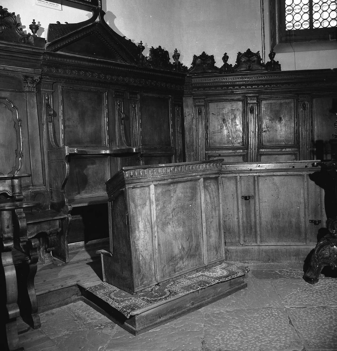 stalli del coro - ambito veneto (secc. XVI/ XVII)