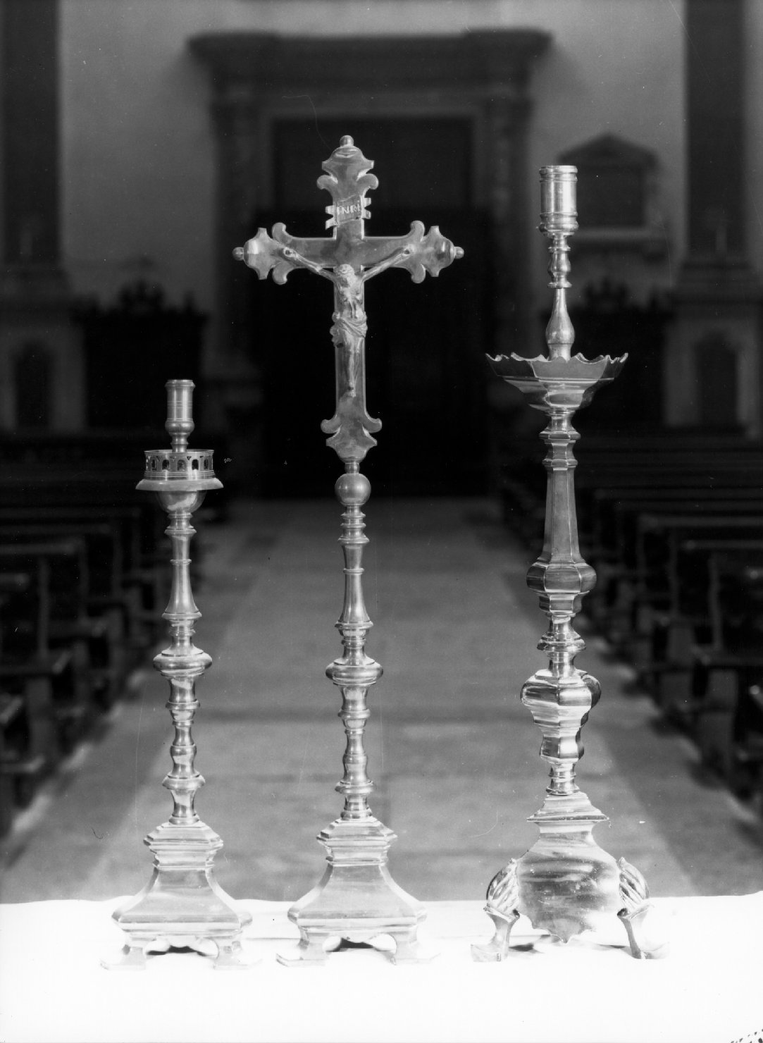 candeliere d'altare - ambito veneto (prima metà sec. XX)