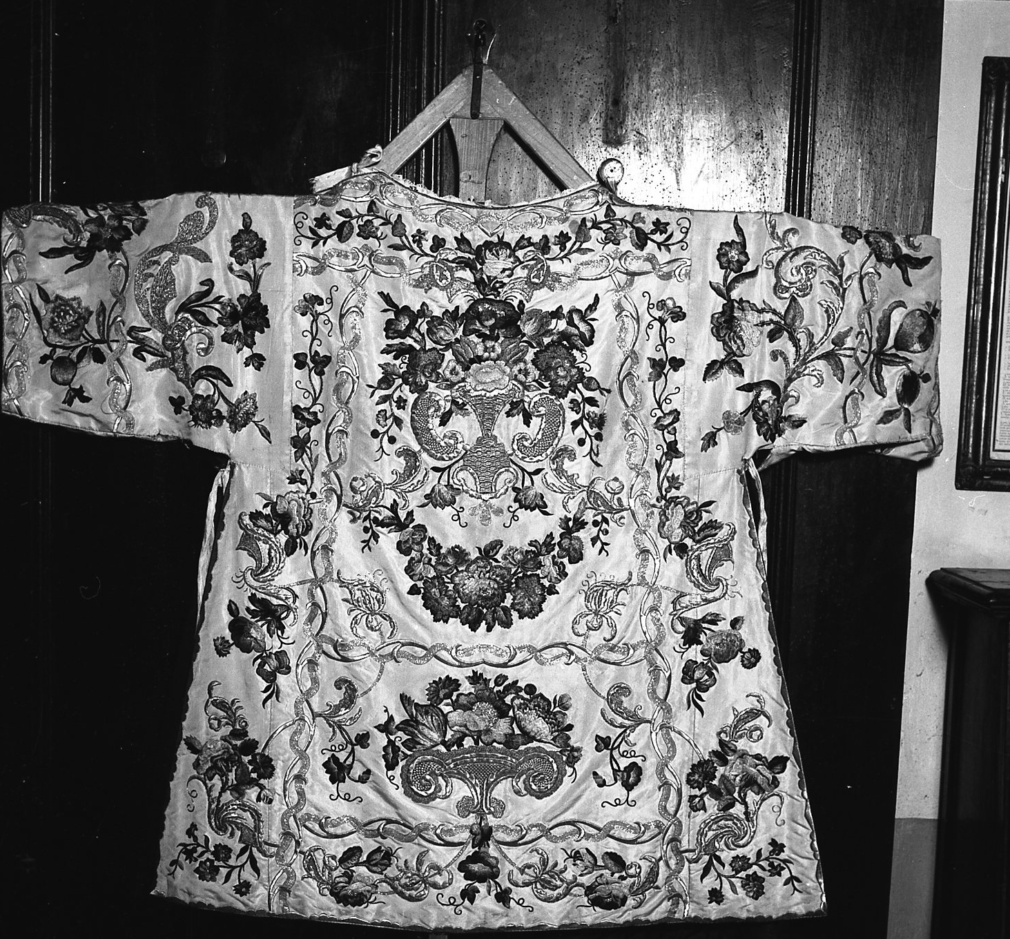 tunicella - ambito veneto (ultimo quarto sec. XIX)