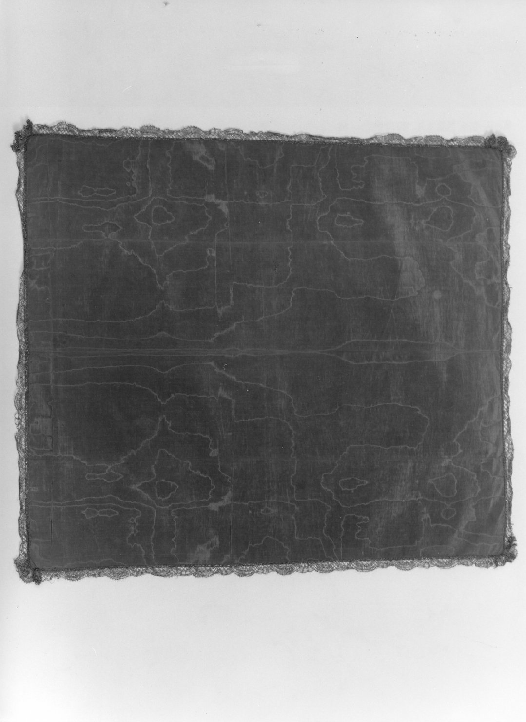 velo di calice, elemento d'insieme - ambito veneto (secondo quarto sec. XVIII)