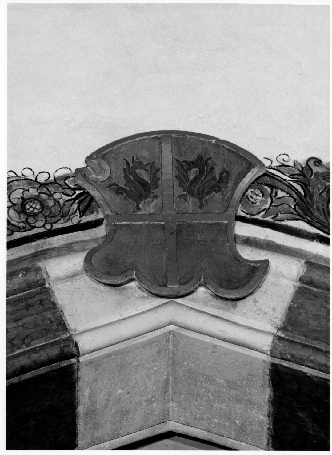 stemma comunale di Belluno (scultura) - ambito comacino (ultimo quarto sec. XV)