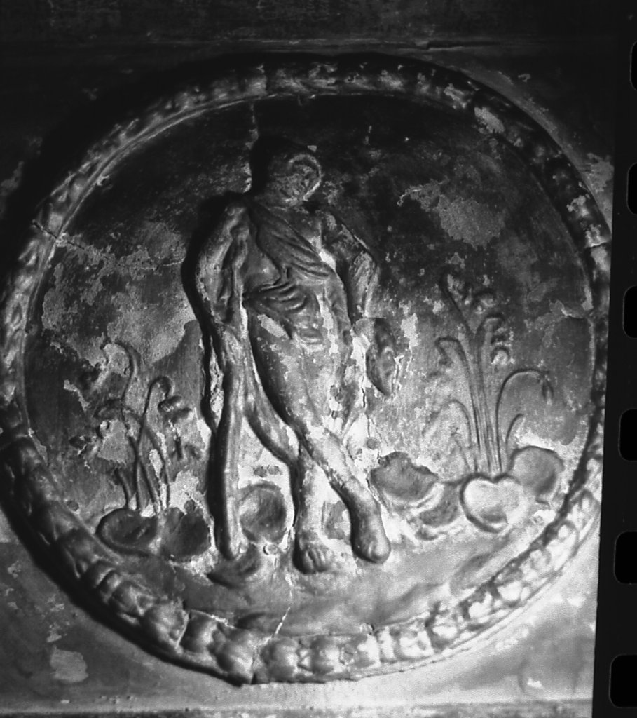 figura maschile (decorazione plastica, elemento d'insieme) - bottega veneta (sec. XV)