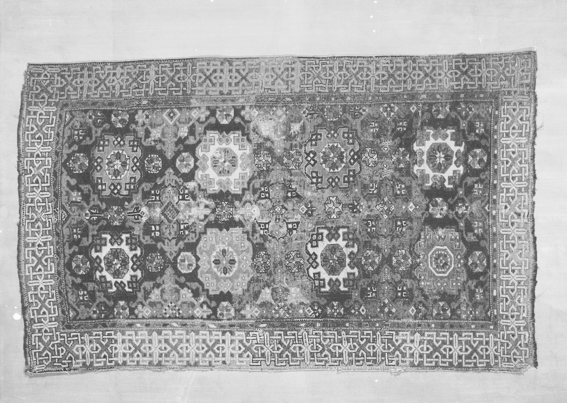 motivi decorativi geometrici e vegetali stilizzati (tappeto, opera isolata) - manifattura caucasica (sec. XVI)