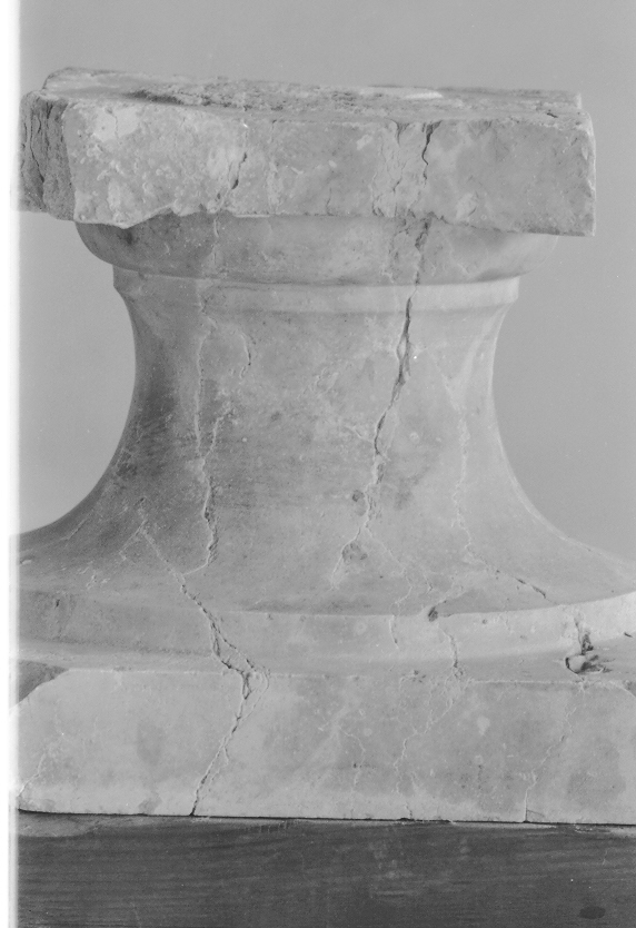 motivi decorativi architettonici (decorazione plastica, opera isolata) - ambito Italia centro-settentrionale (secc. XVI/ XVIII)