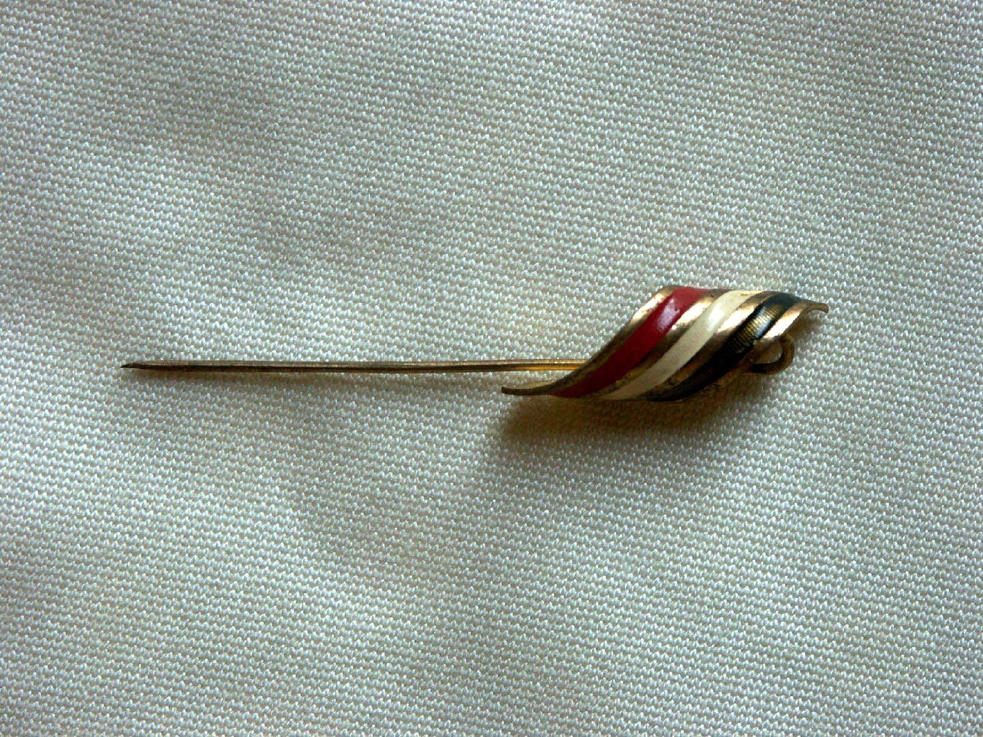 elementi decorativi (spilla, opera isolata) - ambito tedesco (secc. XIX/ XX)