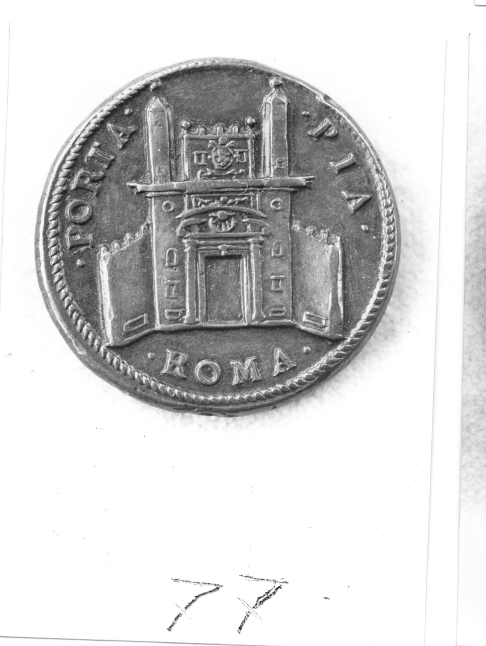 Porta Pia a Roma (medaglia) di Bonzagna Gian Federigo (sec. XVI)