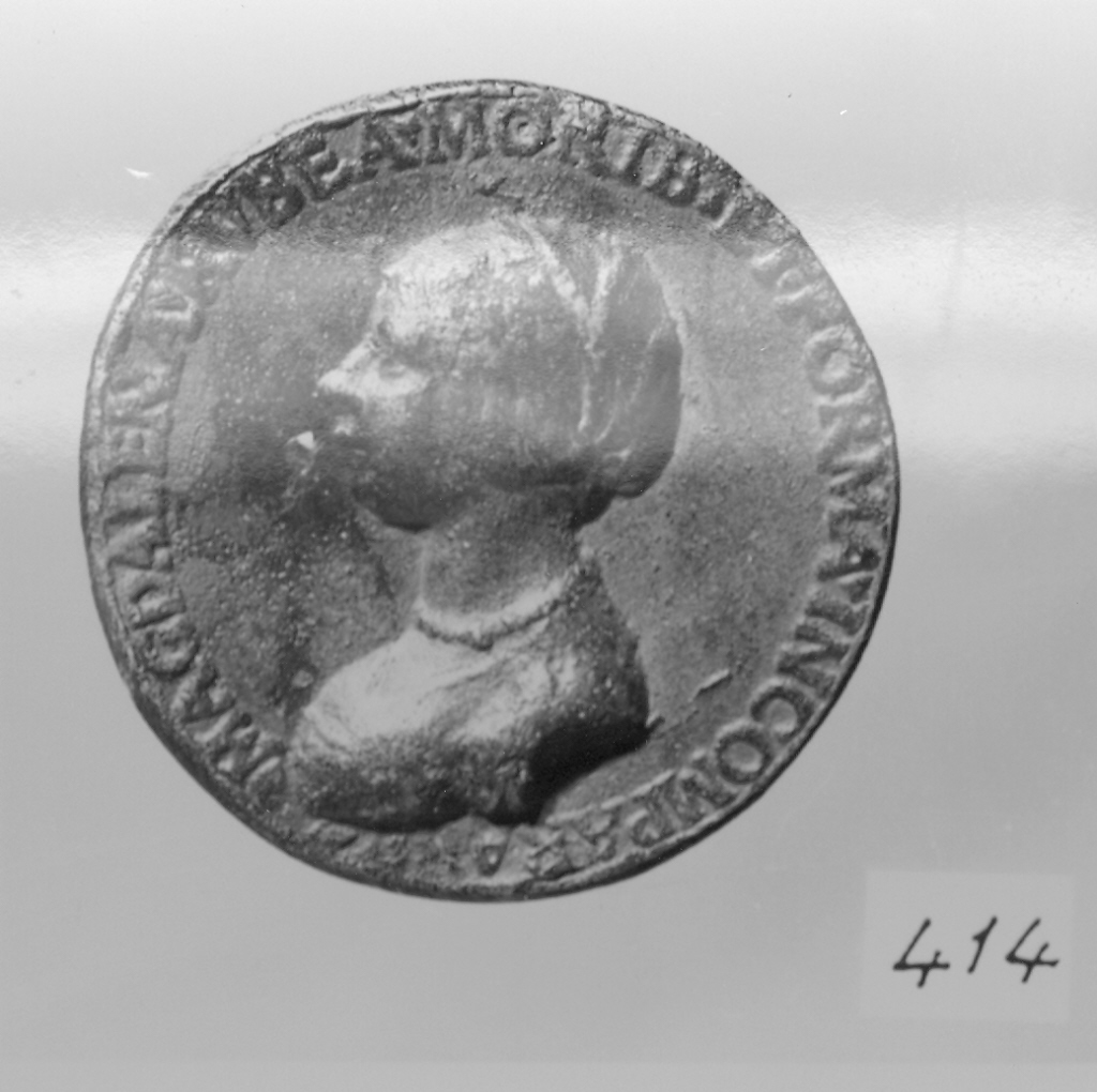 busto femminile (medaglia, elemento d'insieme) - ambito ferrarese (primo quarto sec. XVI)