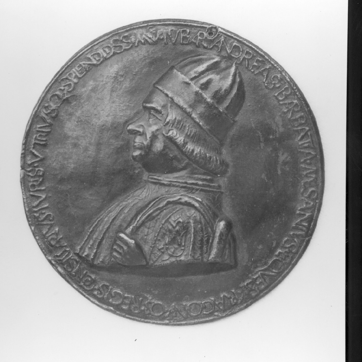 ritratto d'uomo di profilo (medaglia, elemento d'insieme) di Sperandio (secc. XV/ XVI)