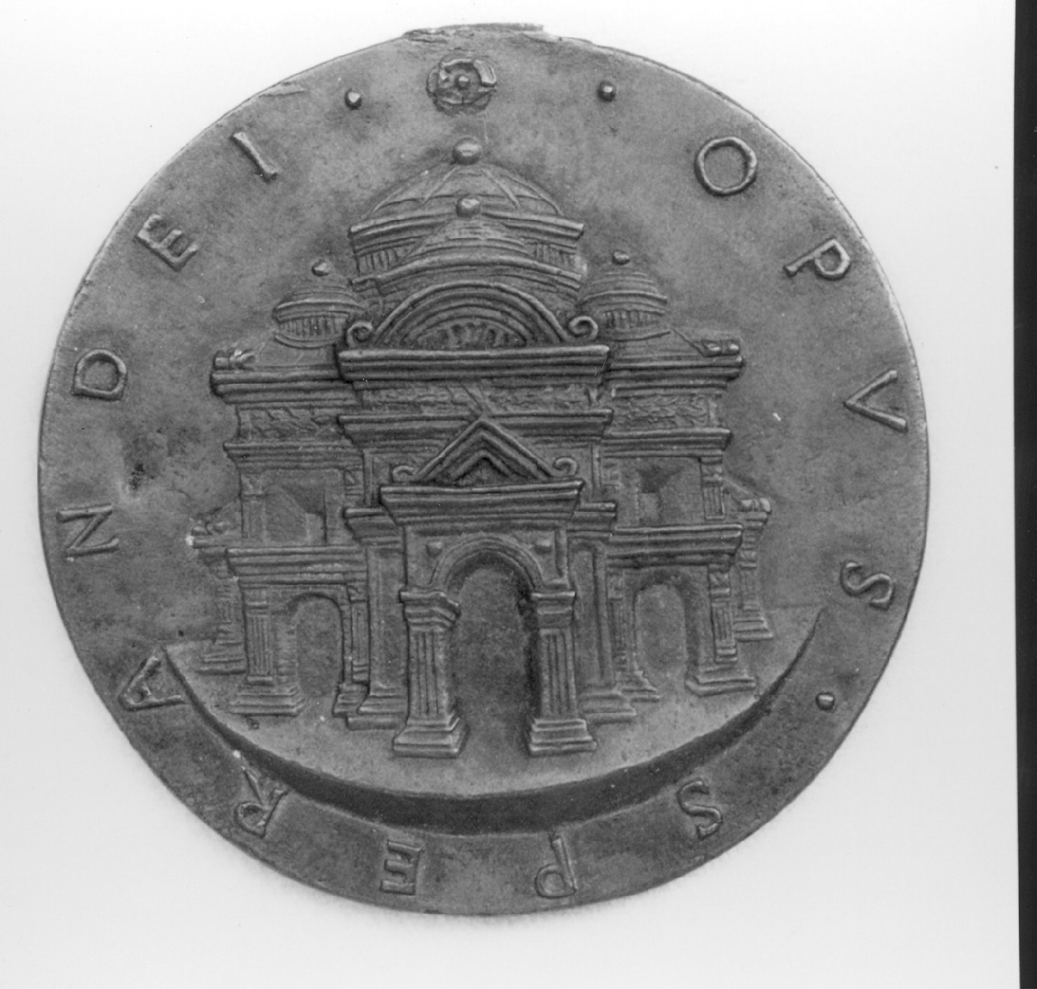 architettura (medaglia, elemento d'insieme) di Sperandio (secc. XV/ XVI)