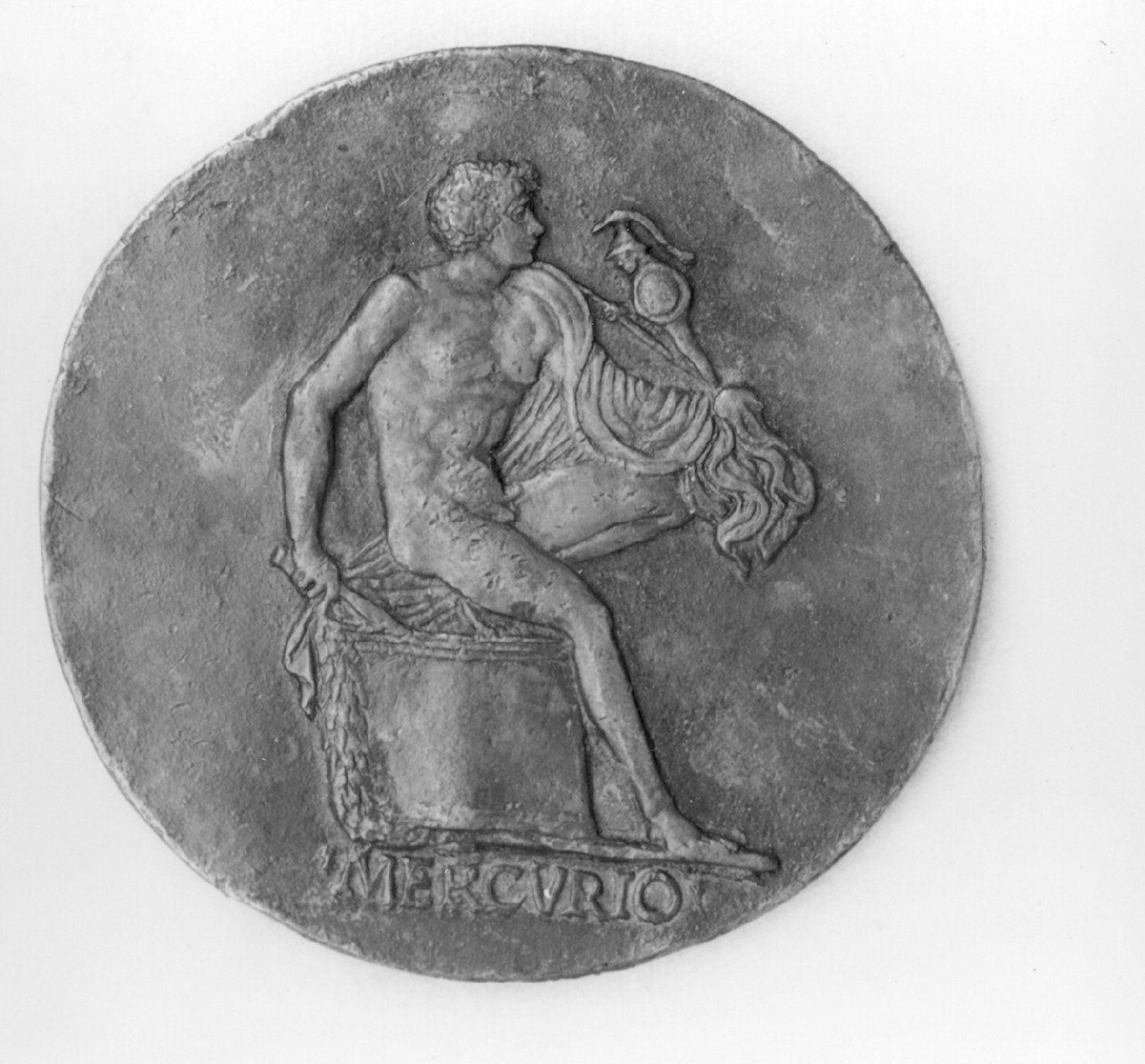 figura maschile seduta (medaglia, elemento d'insieme) di Spinelli Niccolò (sec. XV)