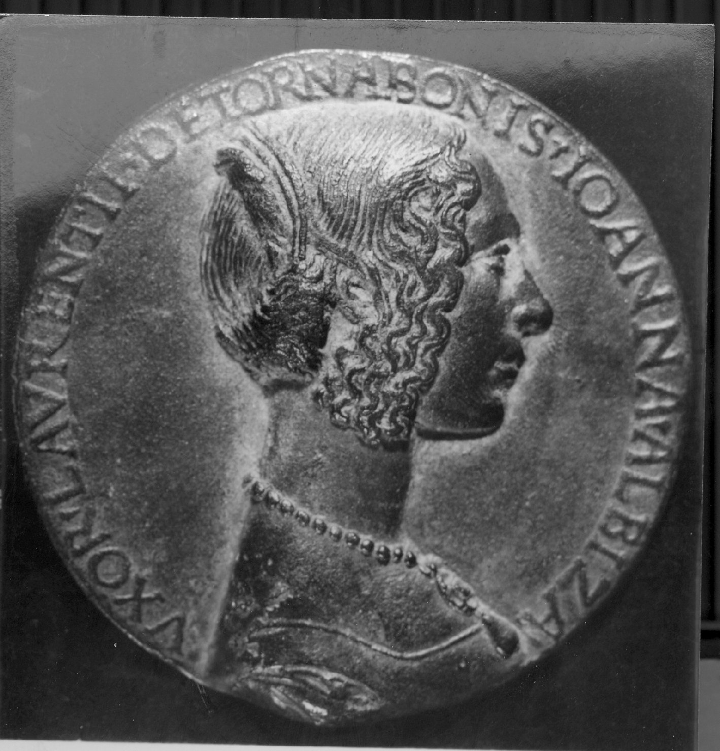 ritratto di donna (medaglia, elemento d'insieme) di Spinelli Niccolò (sec. XV)