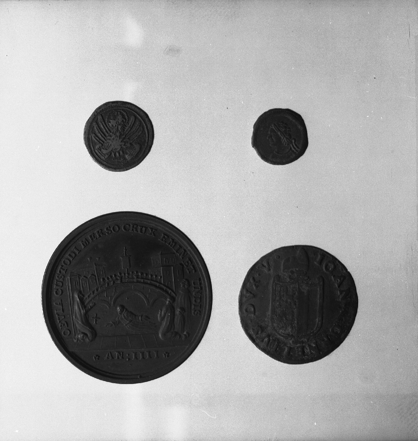 miracolo della croce santa (gettone) di Schabel Anton (sec. XIX)