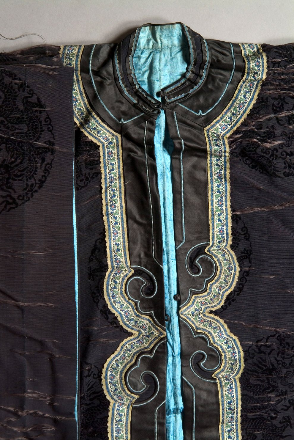 abito, opera isolata - manifattura cinese (sec. XIX)