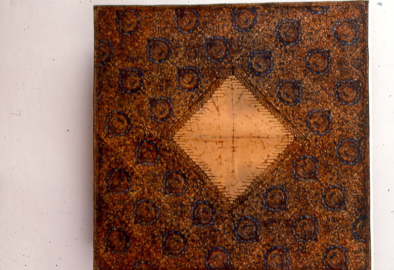 tappeto da tavola decorato, elementi decorativi (tessuto, opera isolata) - manifattura di Giava (sec. XIX)