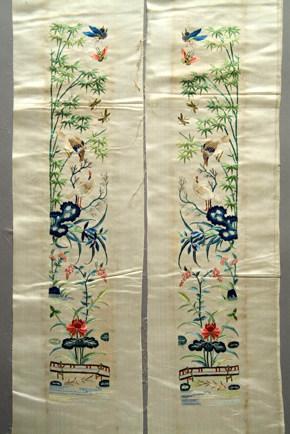 coppia di strisce per maniche, elementi decorativi (tessuto, opera isolata) - ambito cinese (sec. XIX)
