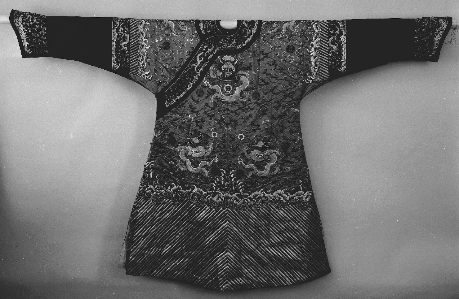 motivi decorativi (abito, opera isolata) - manifattura cinese (sec. XIX)