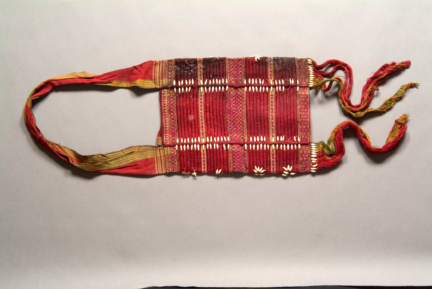 motivi decorativi (borsa, opera isolata) - manifattura indonesiana (sec. XIX)