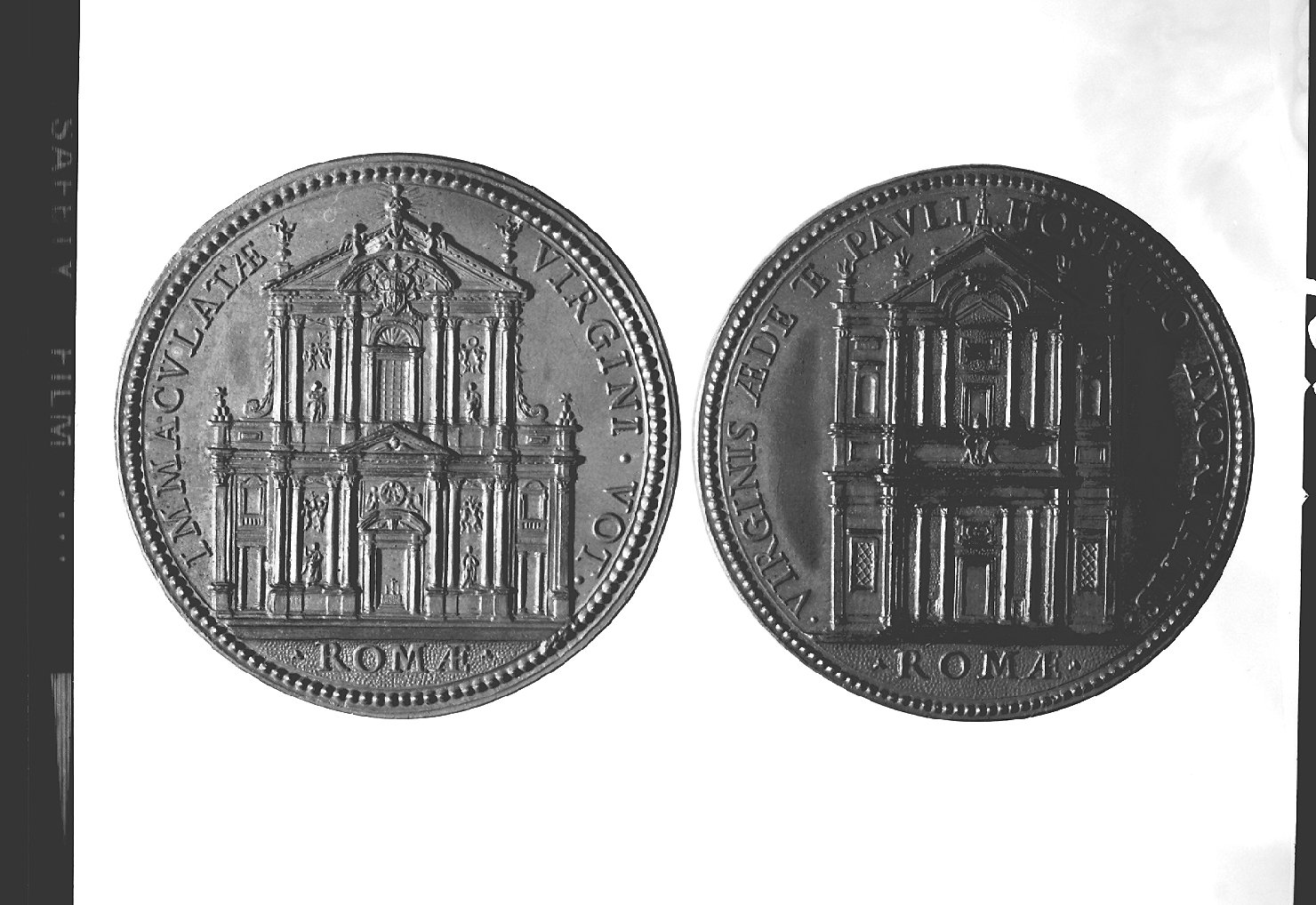 architettura (medaglia, elemento d'insieme) - ambito romano (seconda metà sec. XVII)