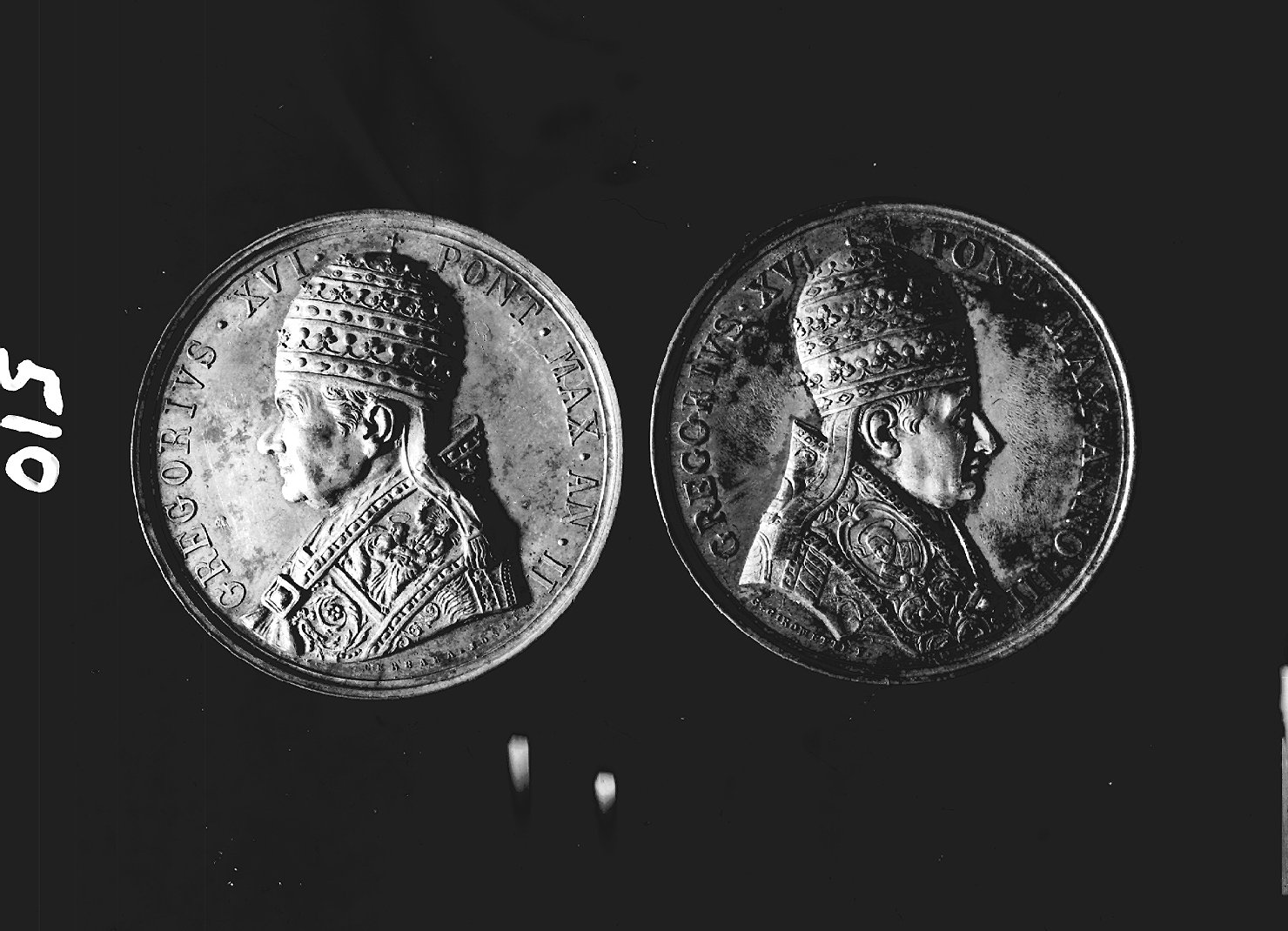 ritratto d'uomo di profilo (medaglia, elemento d'insieme) di Cerbara Niccolò (sec. XIX)