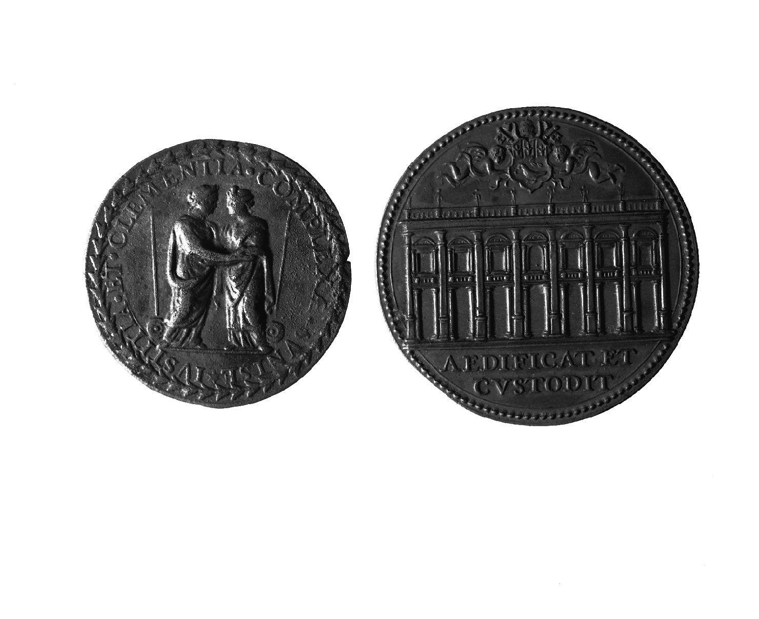 figure femminili (medaglia, elemento d'insieme) - ambito romano (sec. XVII)