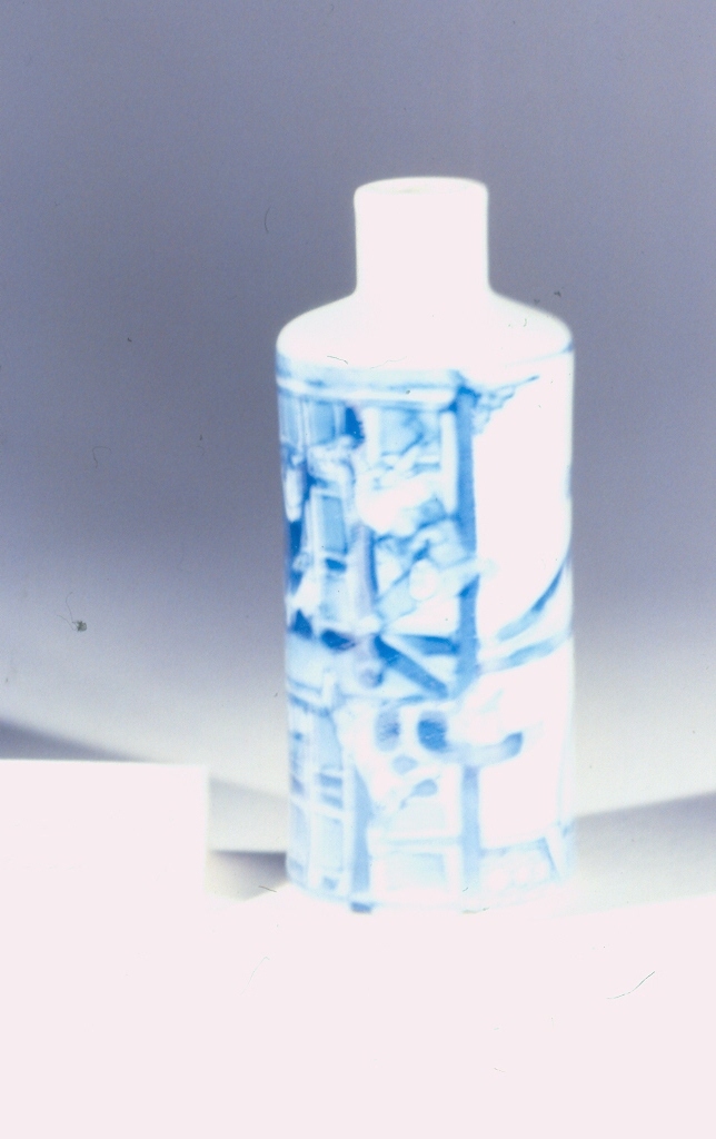 drago che insegue la perla fiammeggiante (ruyi), drago (tabacchiera, opera isolata) - ambito cinese (secc. XVII/ XIX)