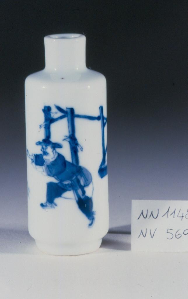 figure maschili e animali (tabacchiera, opera isolata) - ambito cinese (secc. XVII/ XIX)