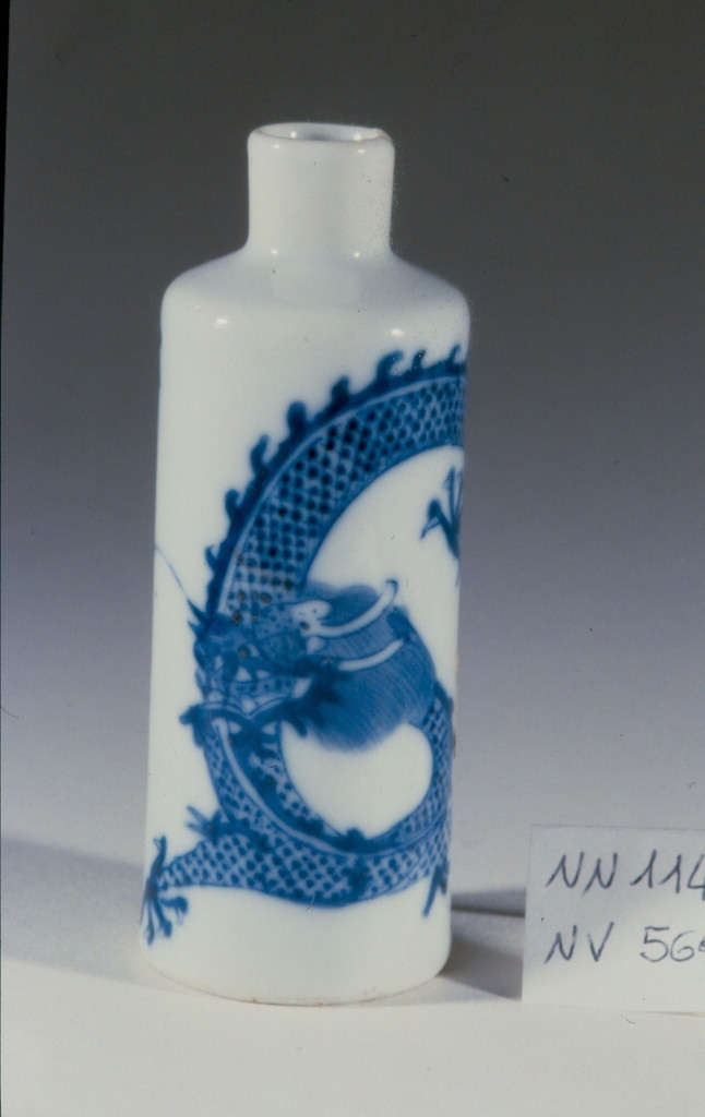 drago (tabacchiera, opera isolata) - ambito cinese (secc. XVII/ XIX)