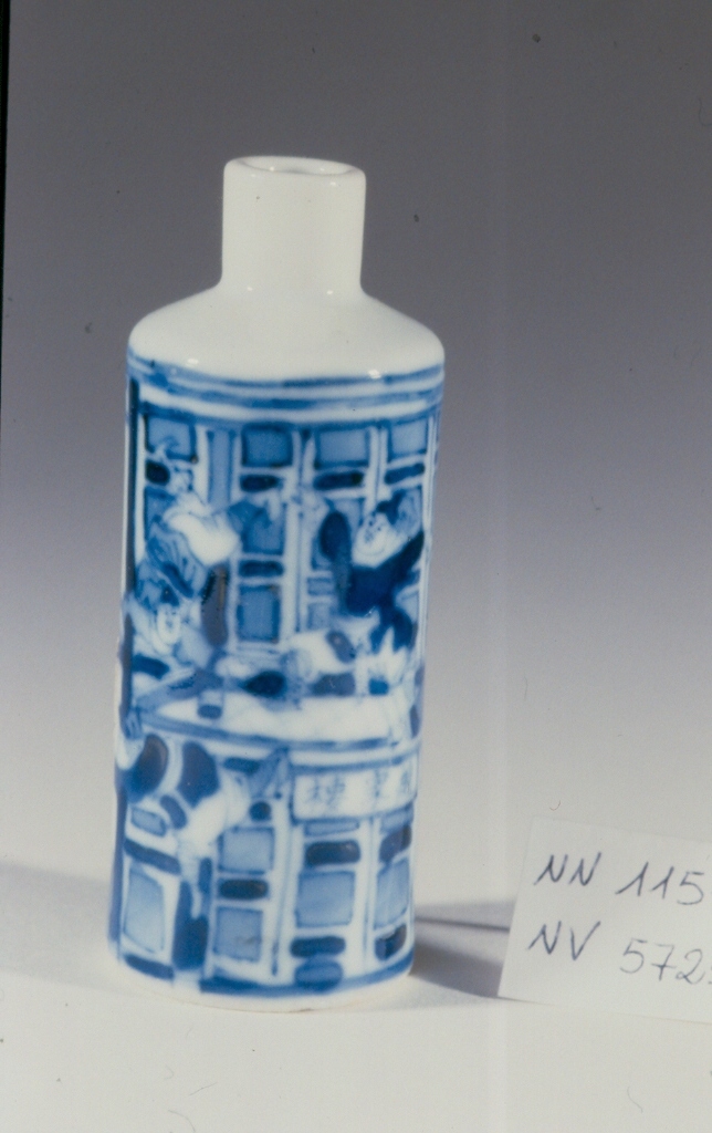 scena con acrobati (zaji), acrobata (tabacchiera, opera isolata) - ambito cinese (secc. XVII/ XIX)